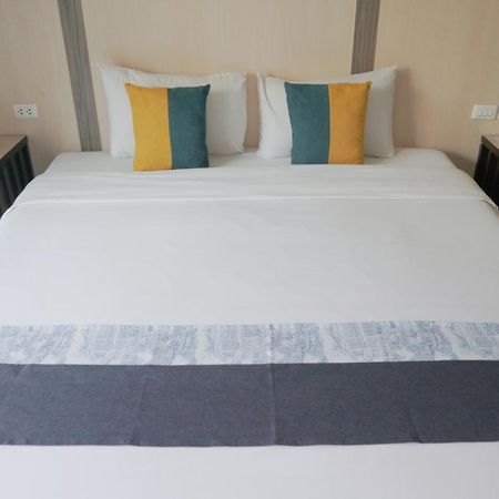 Sea Breeze Jomtien Resort Pattaya Exterior foto