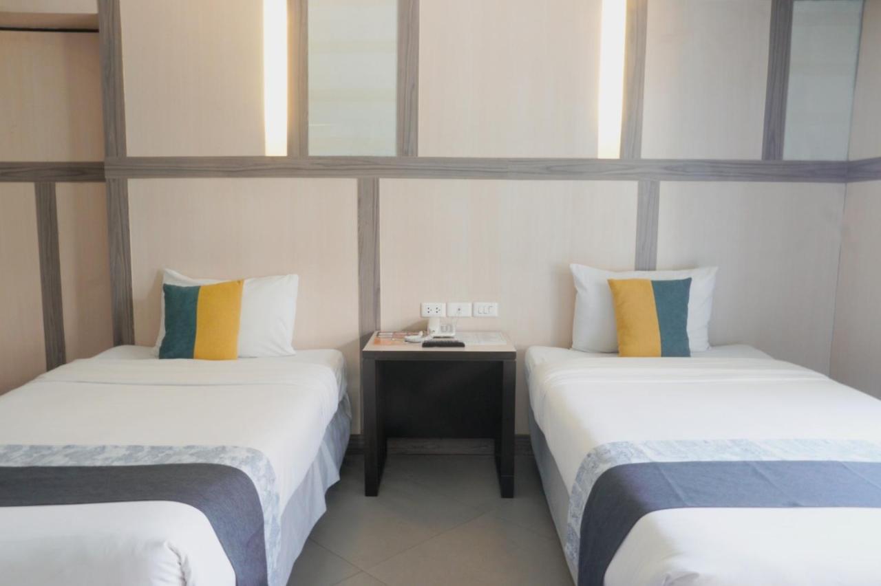 Sea Breeze Jomtien Resort Pattaya Exterior foto