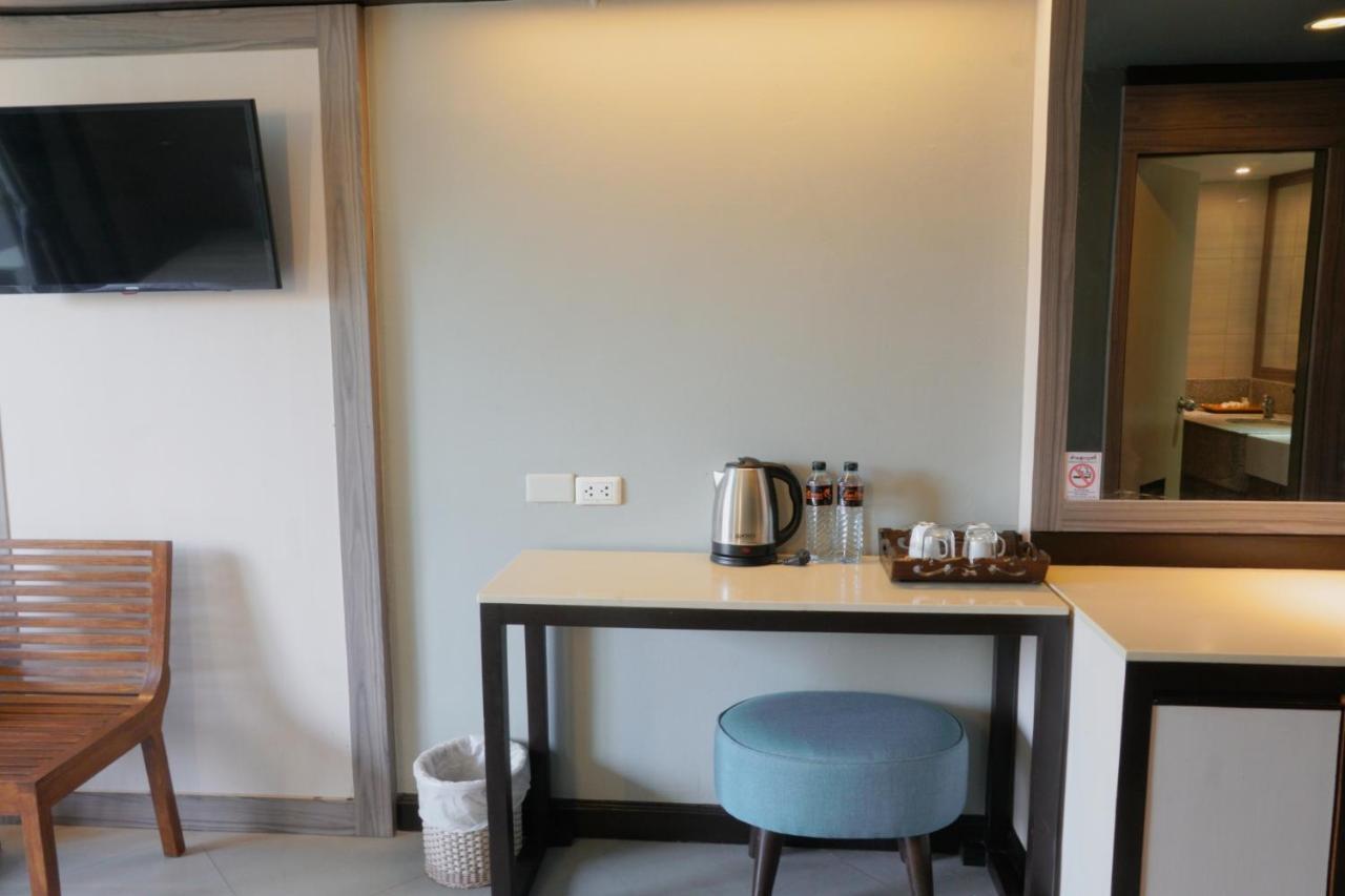 Sea Breeze Jomtien Resort Pattaya Exterior foto