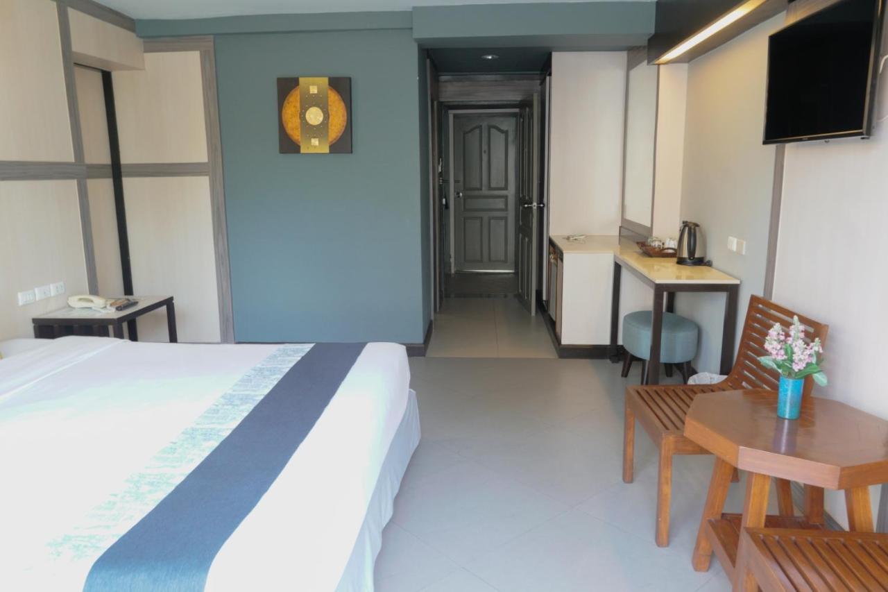 Sea Breeze Jomtien Resort Pattaya Exterior foto