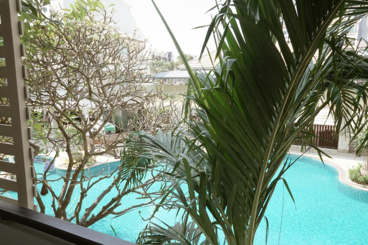 Sea Breeze Jomtien Resort Pattaya Exterior foto