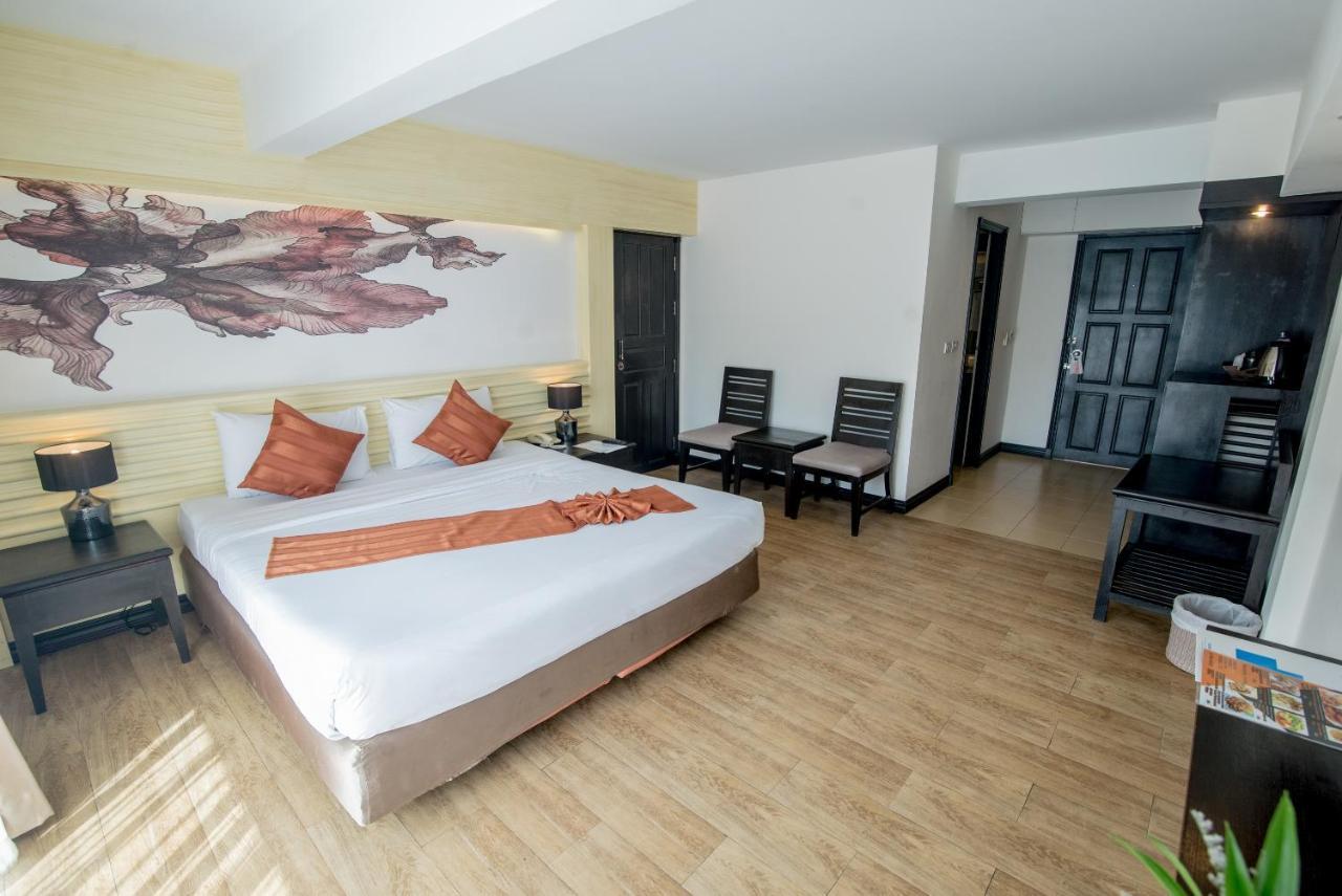 Sea Breeze Jomtien Resort Pattaya Exterior foto