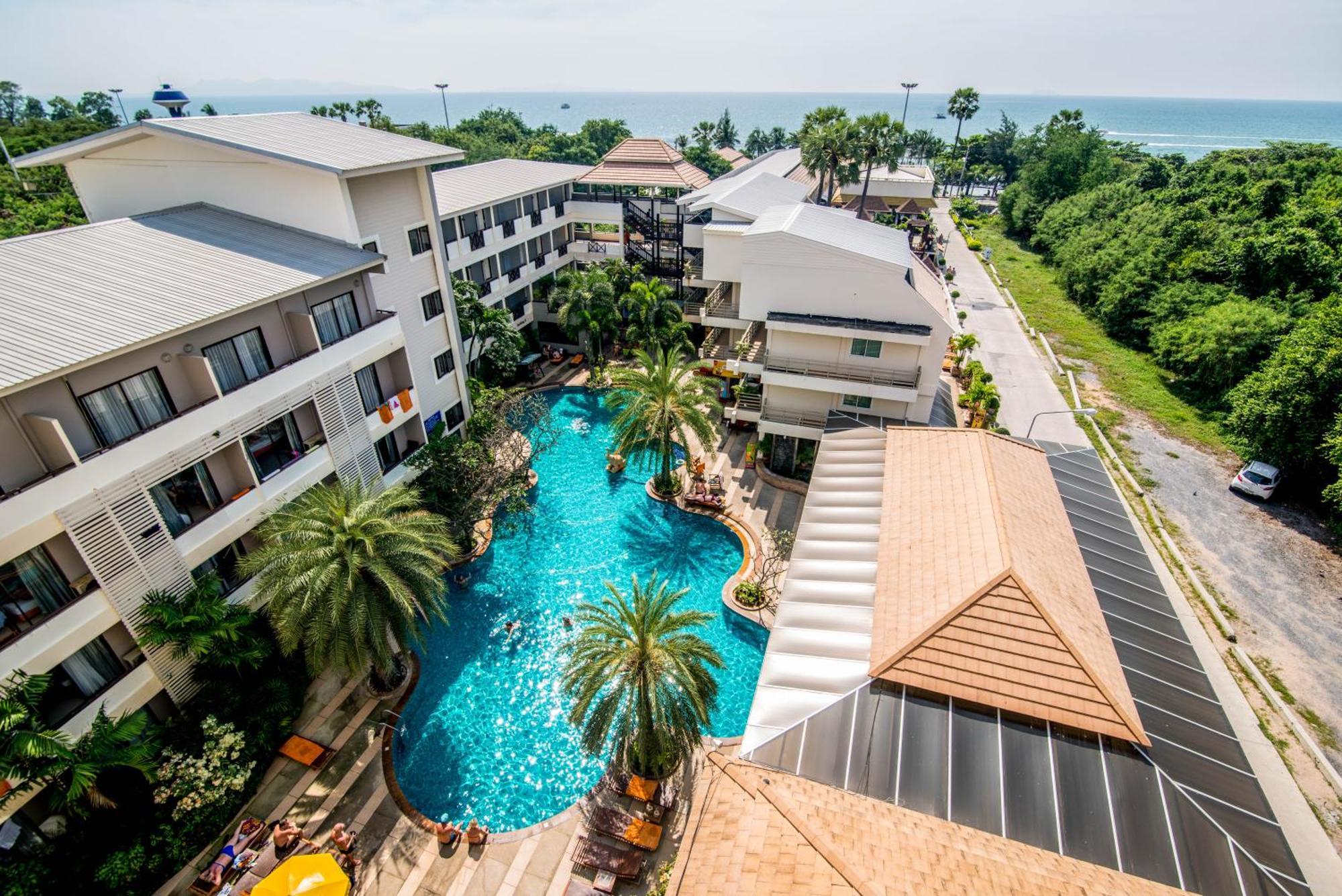 Sea Breeze Jomtien Resort Pattaya Exterior foto